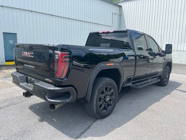 Used 2025 GMC Sierra 2500 AT4 w/ Technology Package AWD/4WD image 6