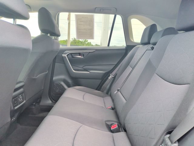 Used 2022 Toyota RAV4 XLE w/ Convenience Package AWD/4WD image 32
