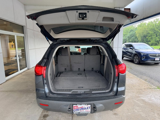 Used 2012 Chevrolet Traverse LS FWD image 8