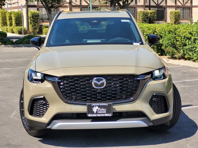 New 2025 MAZDA CX-70 Plug-In Hybrid w/ Premium Plus image 2