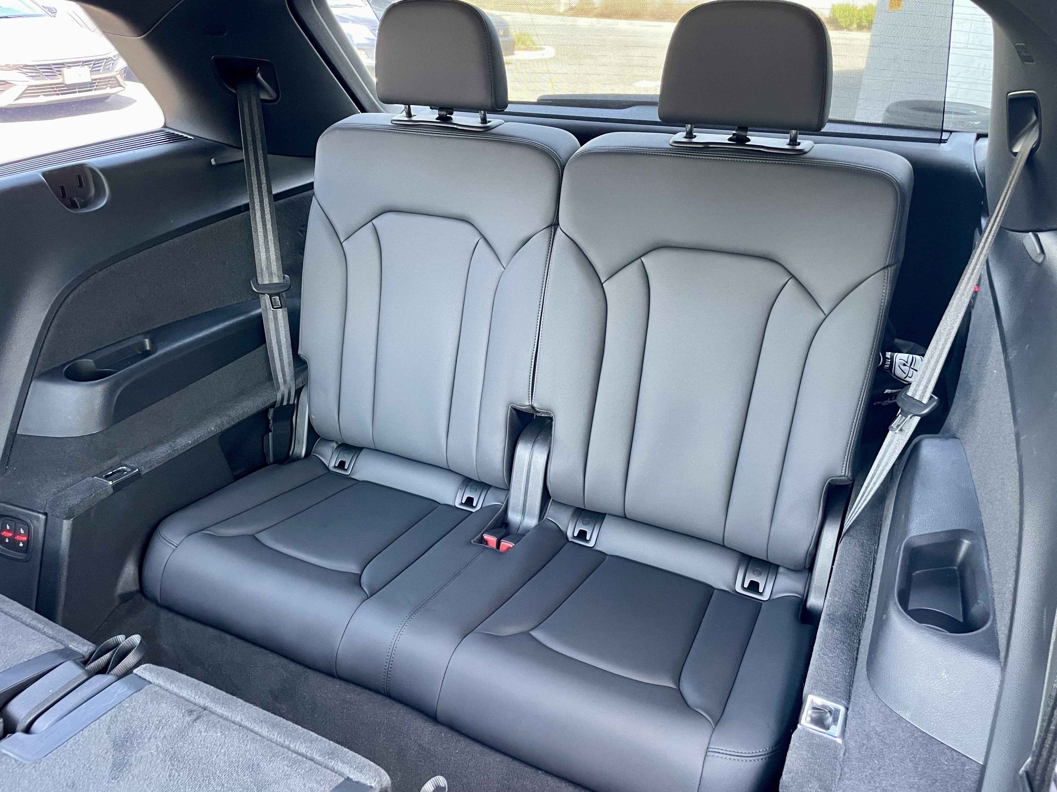 Used 2021 Audi Q7 3.0T Prestige image 32