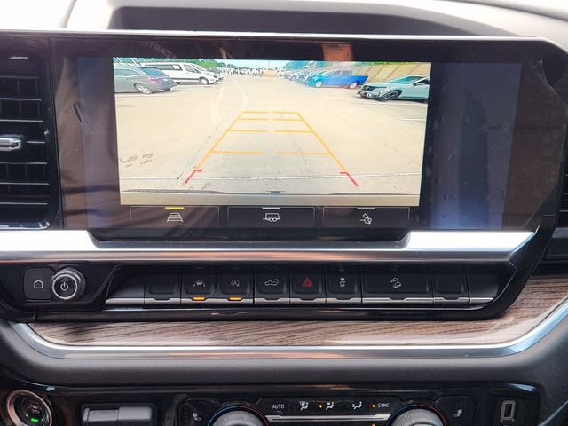 Used 2024 Chevrolet Silverado 1500 LT Trail Boss w/ Convenience Package II AWD/4WD image 6