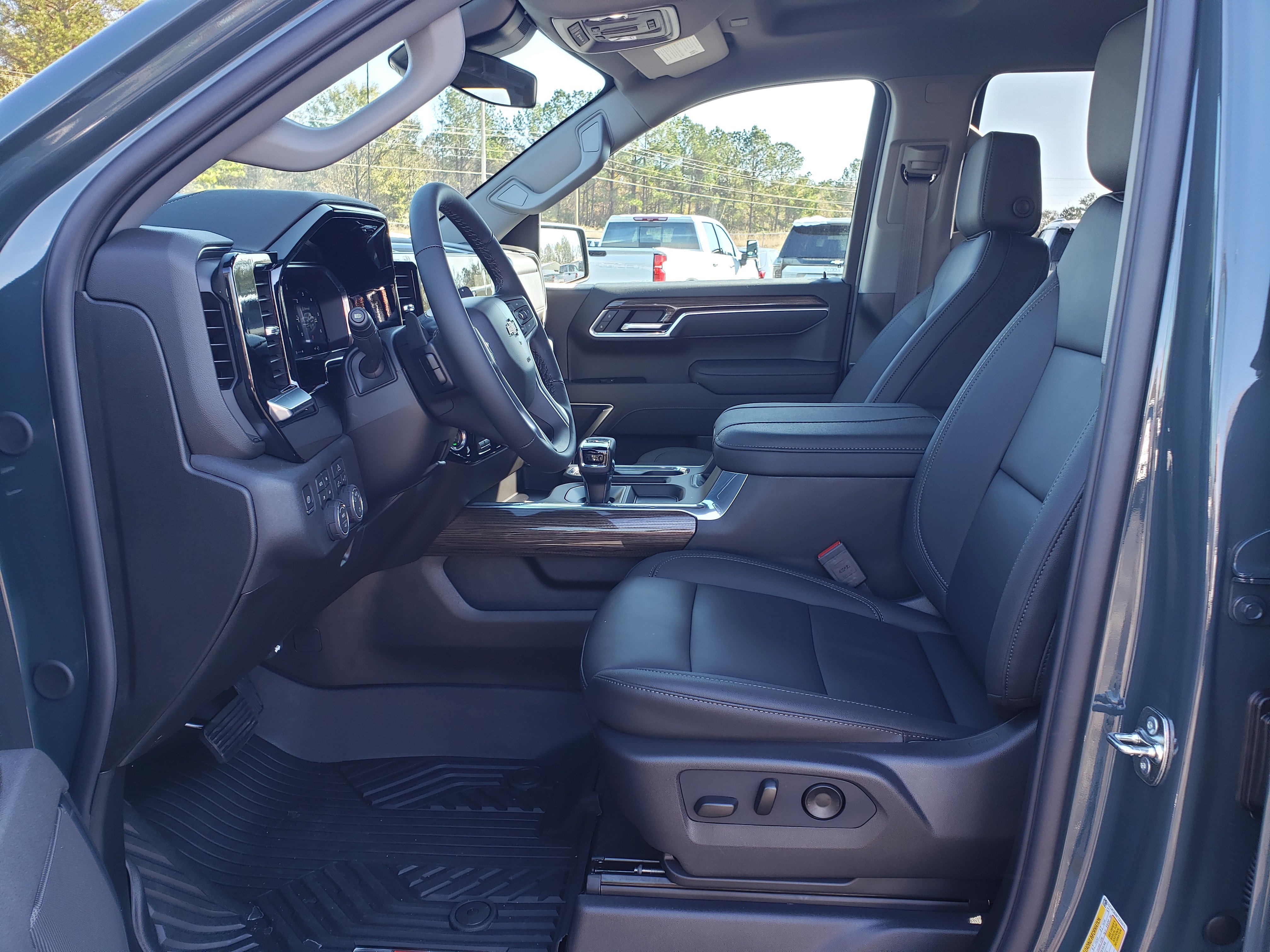 New 2026 Chevrolet Silverado 1500 LT image 31