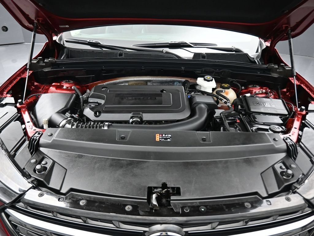 Used 2023 Buick Envision Essence w/ Sport Touring Package FWD image 50