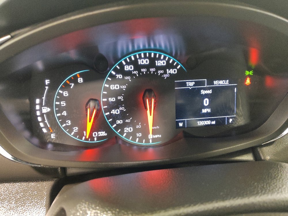 Used 2019 Chevrolet Trax LT w/ LT Convenience Package image 23