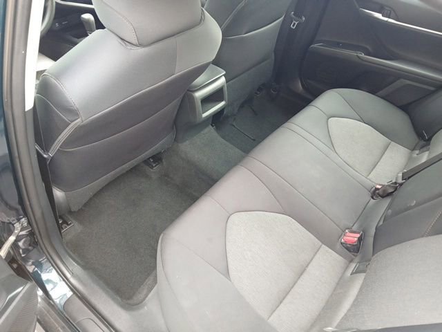 Used 2018 Toyota Camry LE FWD image 21
