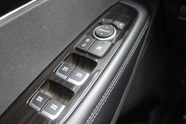Used 2019 Kia Sorento EX w/ EX Touring Package AWD/4WD image 19