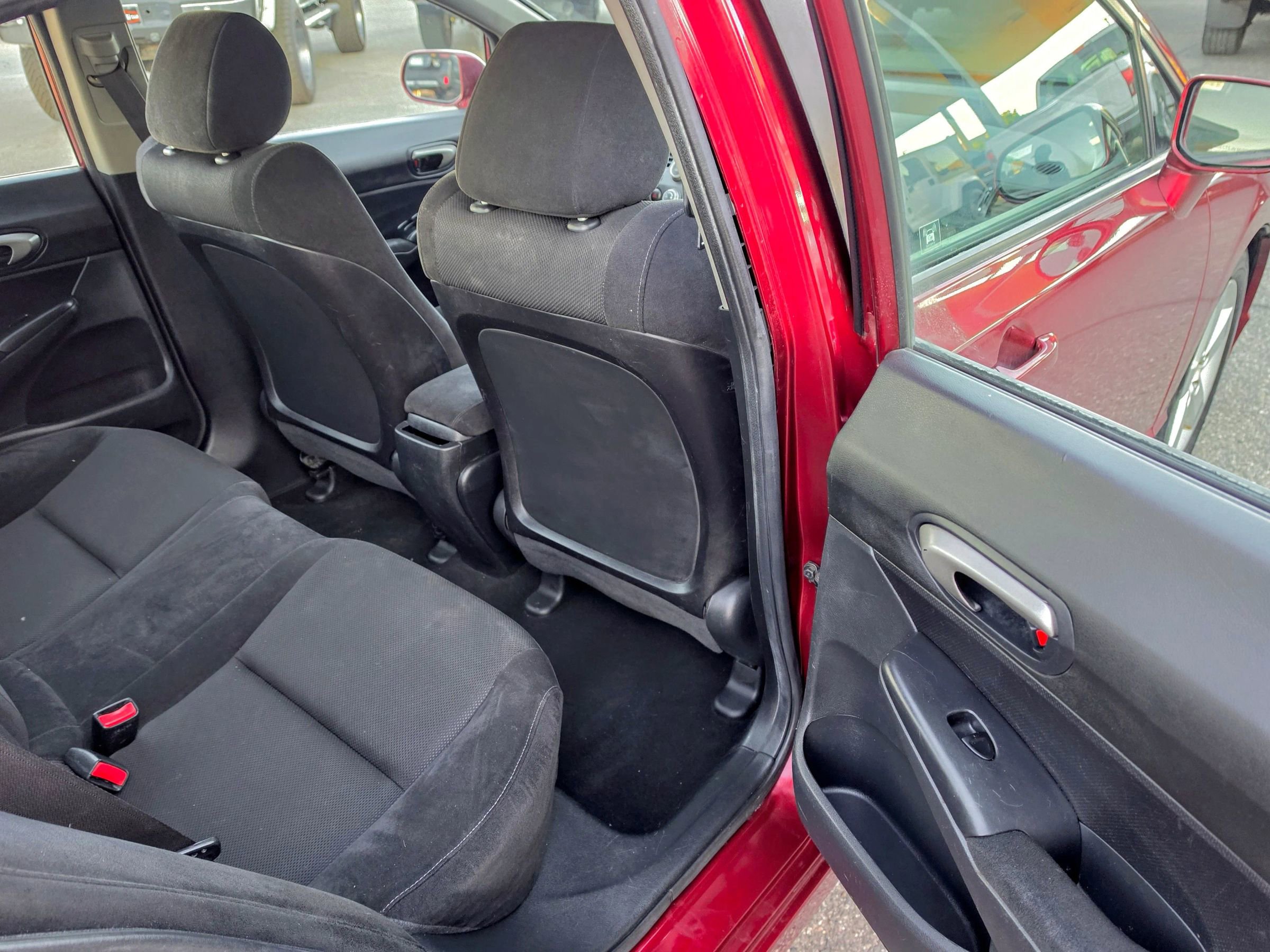 Used 2010 Honda Civic LX-S image 28