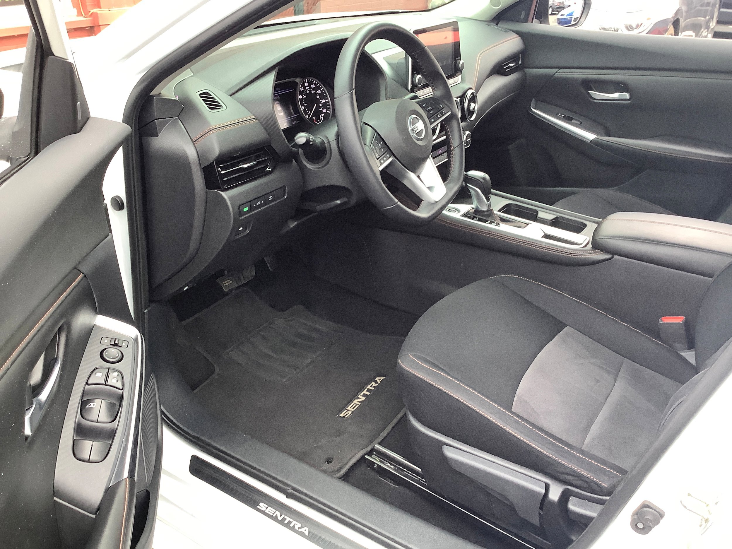 Used 2021 Nissan Sentra SR image 10