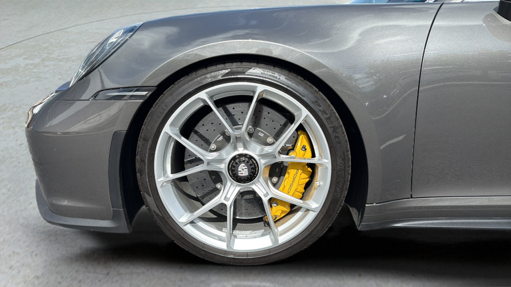 Used 2022 Porsche 911 GT3 RWD image 17