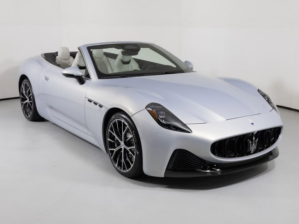 New 2026 Maserati GranCabrio Modena image 1