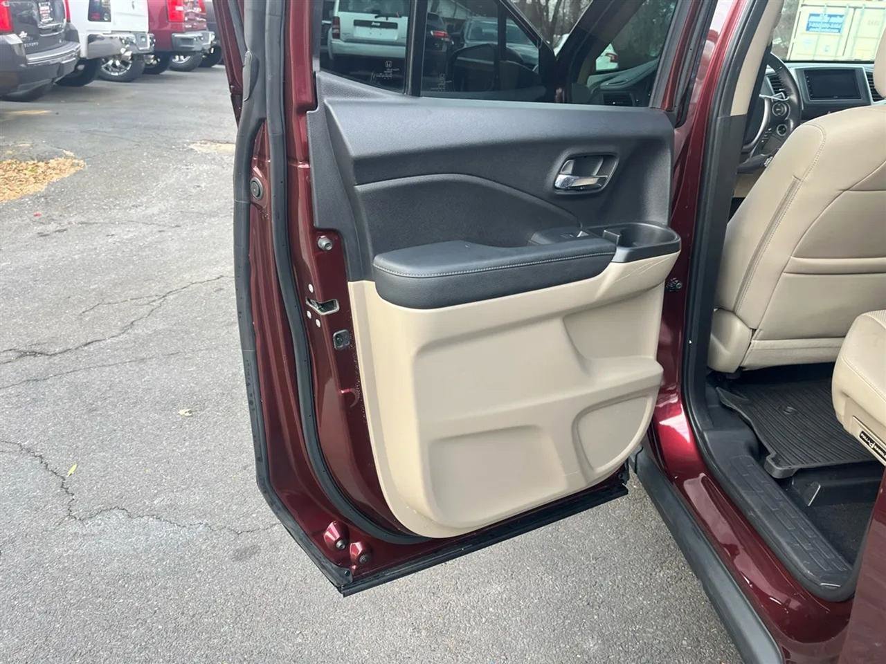 Used 2019 Honda Ridgeline RTL image 21