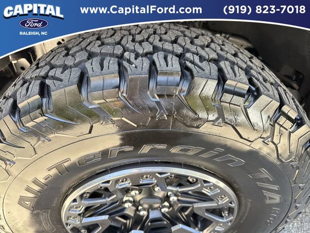 Used 2025 Ford F150 Raptor w/ Equipment Group 803A Raptor R AWD/4WD image 14