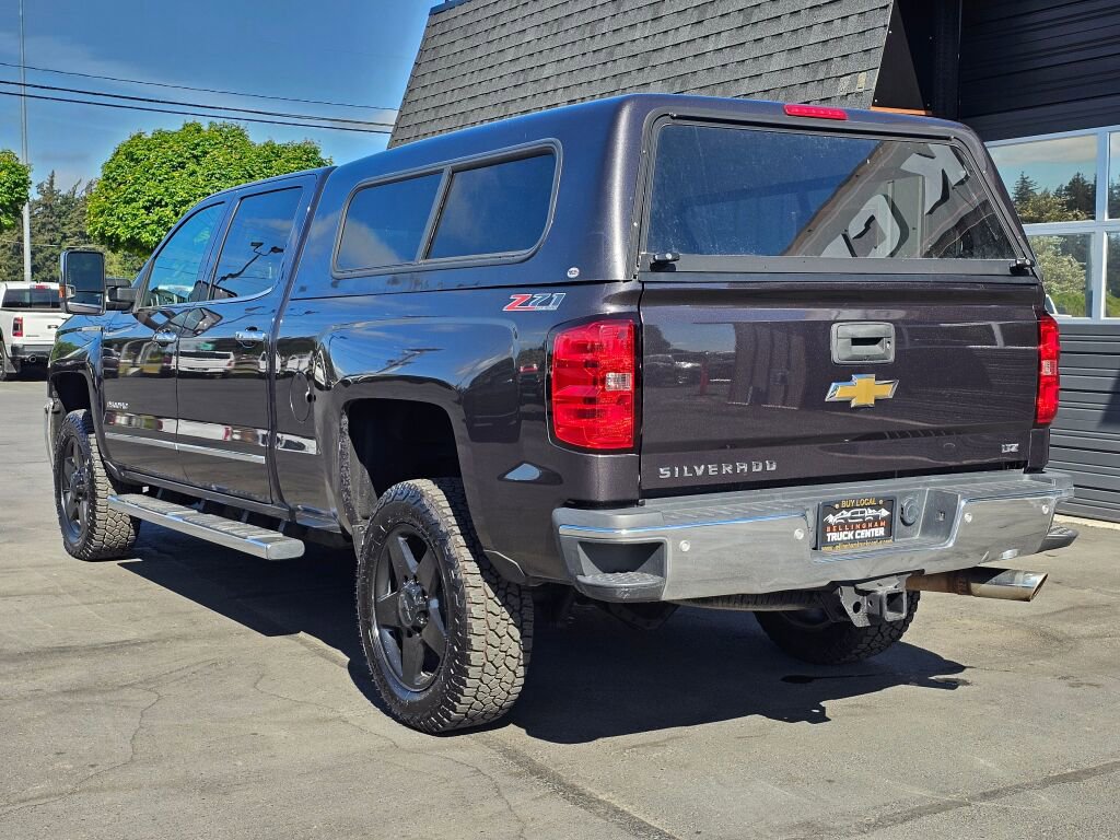 Used 2015 Chevrolet Silverado 2500 LTZ AWD/4WD image 3