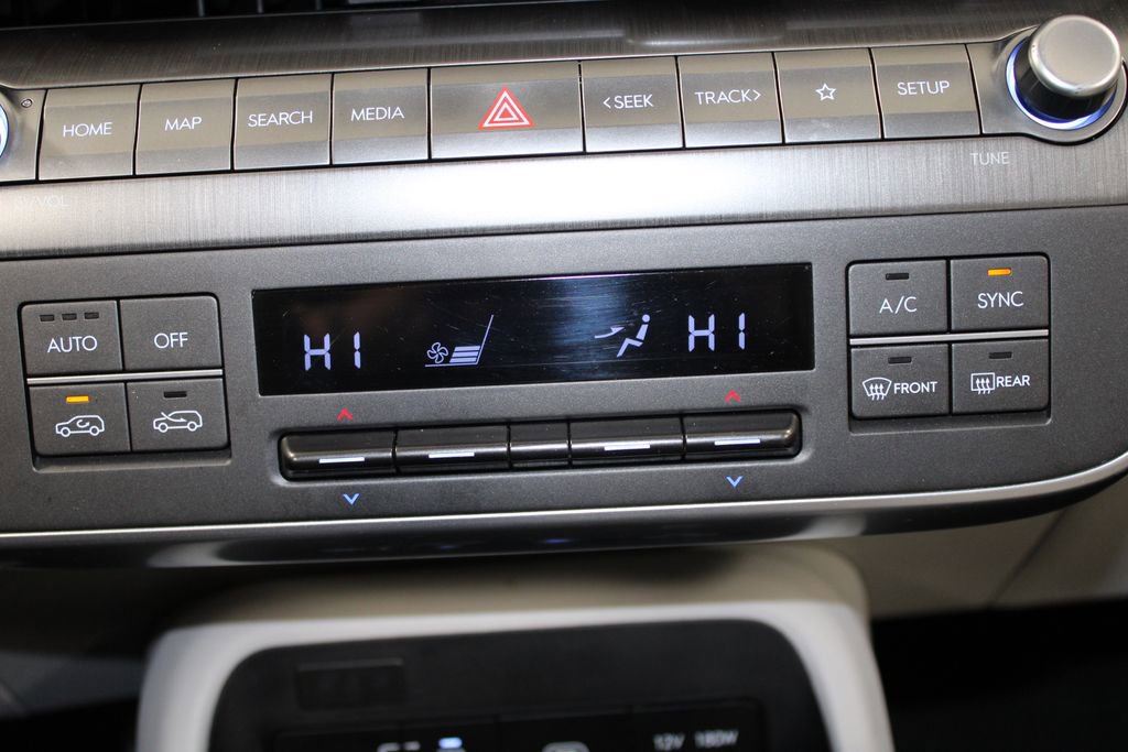 Used 2024 Hyundai Kona SEL image 31