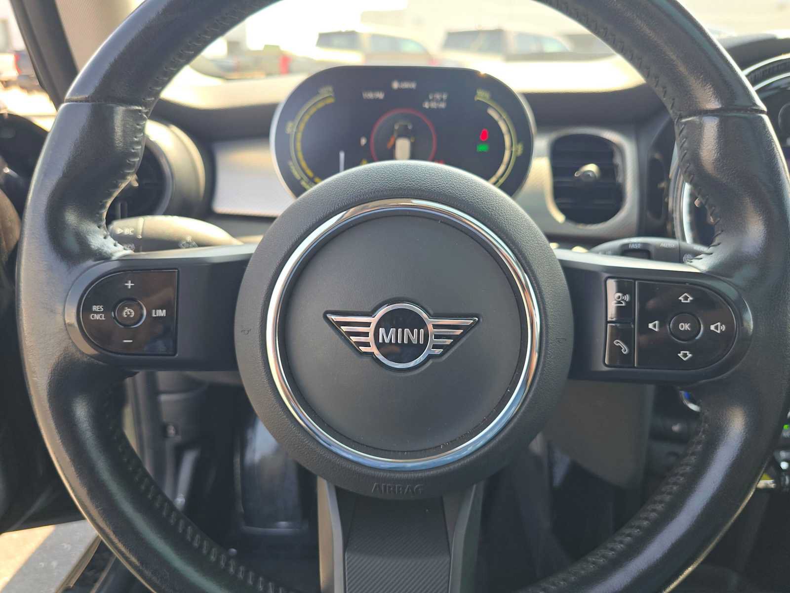 Used 2024 MINI Cooper SE FWD image 24