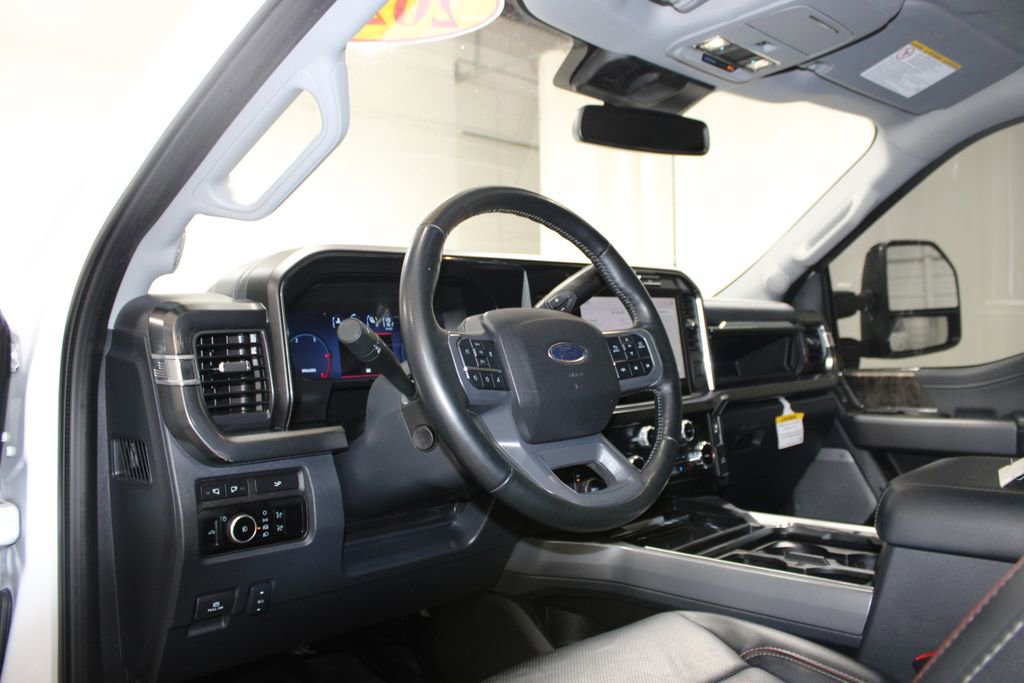Used 2024 Ford F250 Lariat AWD/4WD image 31