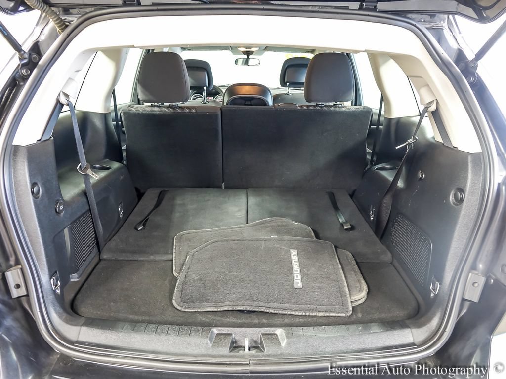 Used 2012 Dodge Journey American Value Package w/ Flexible Seating Group FWD image 20
