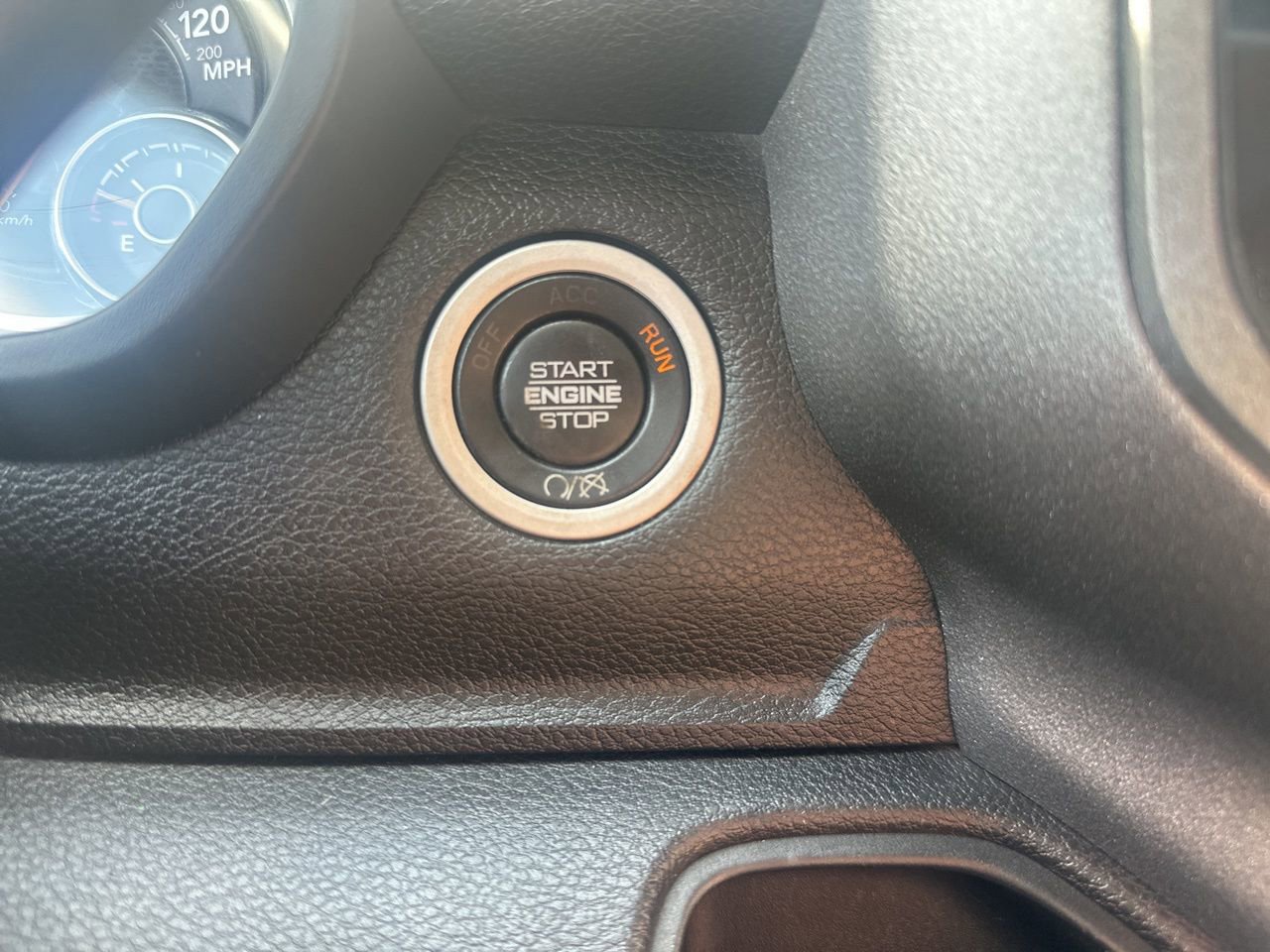 Used 2020 RAM 3500 Tradesman w/ Chrome Appearance Group image 24