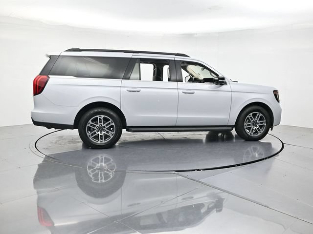 Certified 2025 Ford Expedition Max Active AWD/4WD image 2