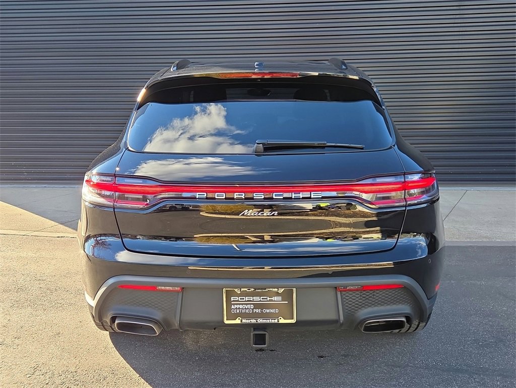 Used 2025 Porsche Macan image 23