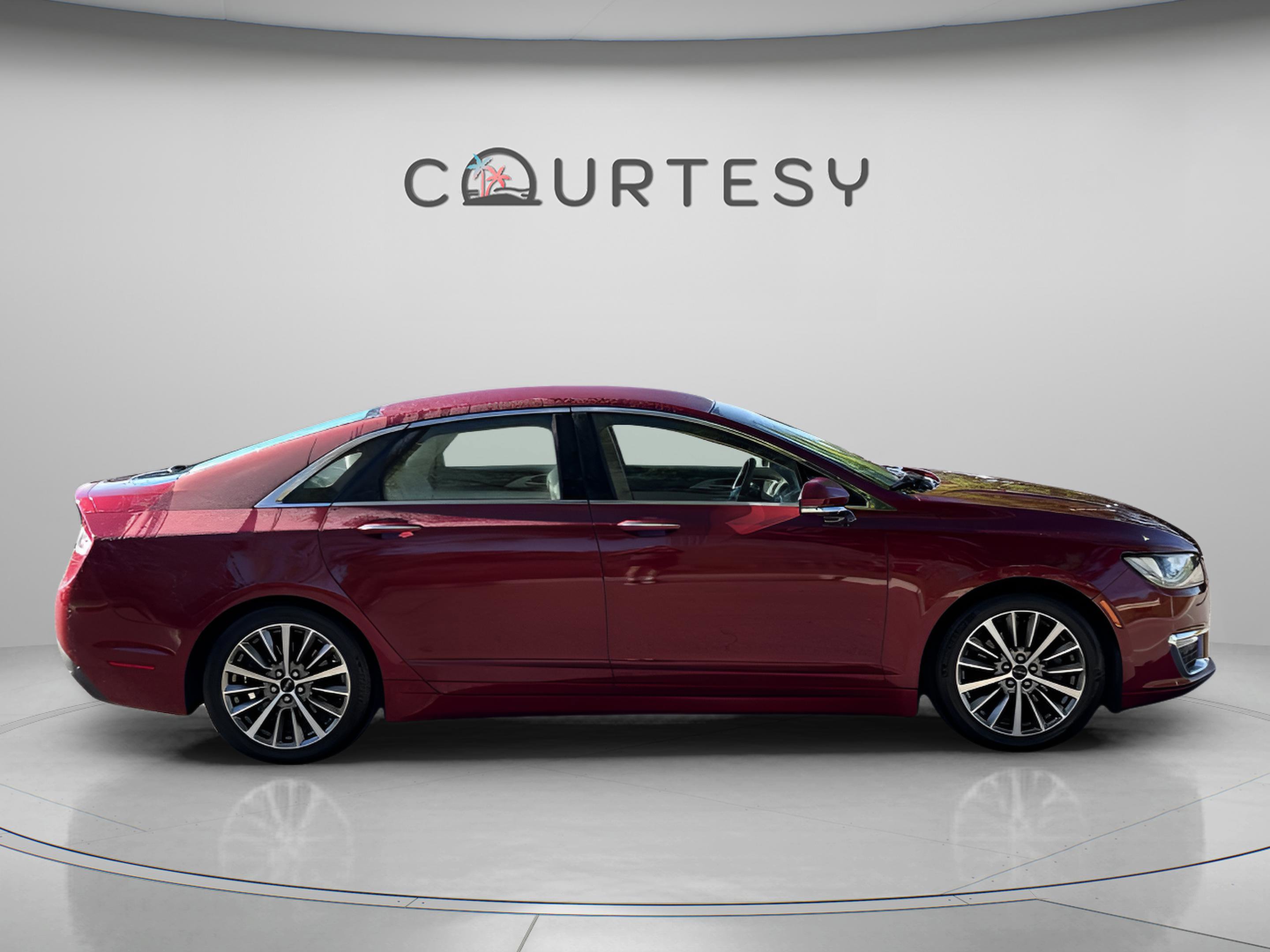 Used 2017 Lincoln MKZ Select FWD image 8