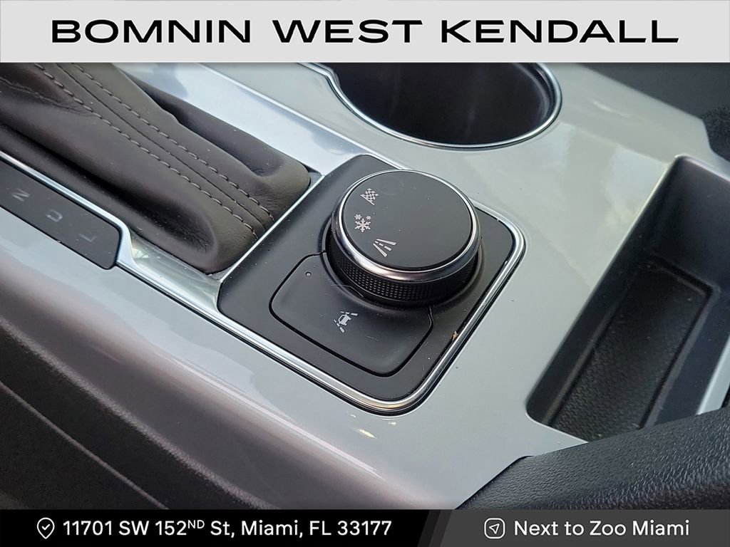 Used 2024 Chevrolet Blazer LT image 22