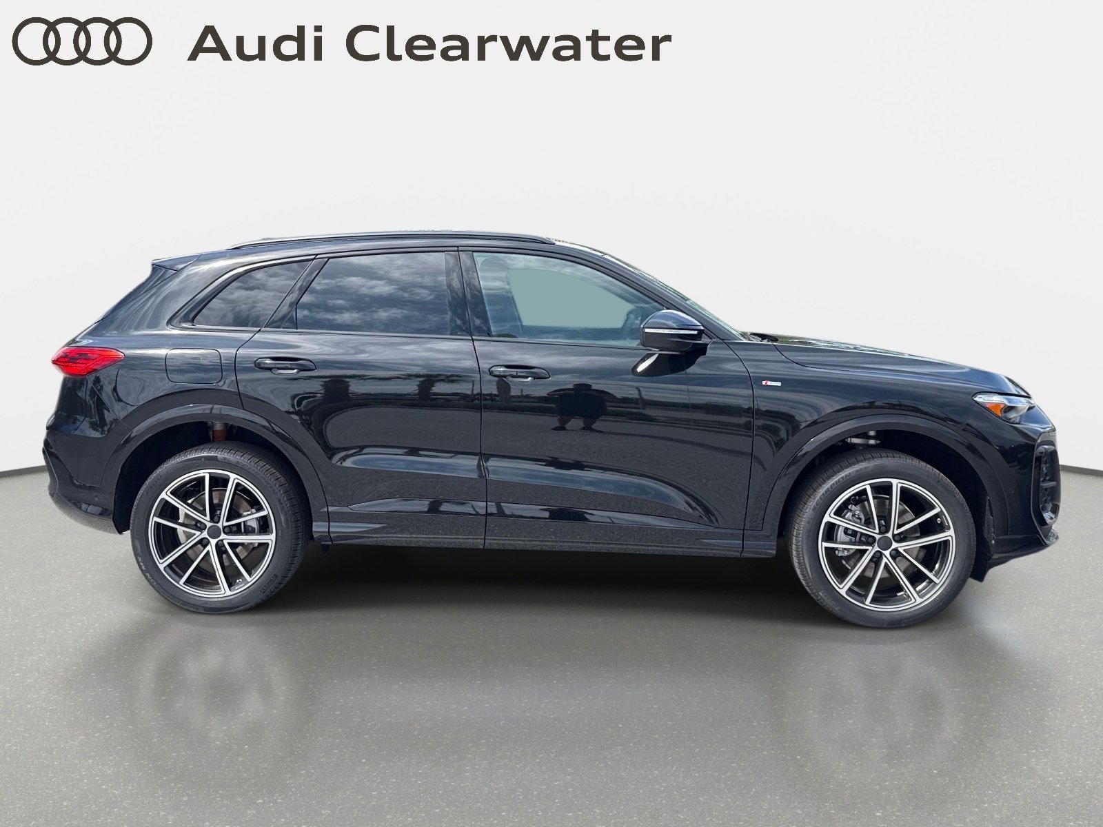 New 2026 Audi Q5 Premium AWD/4WD image 5
