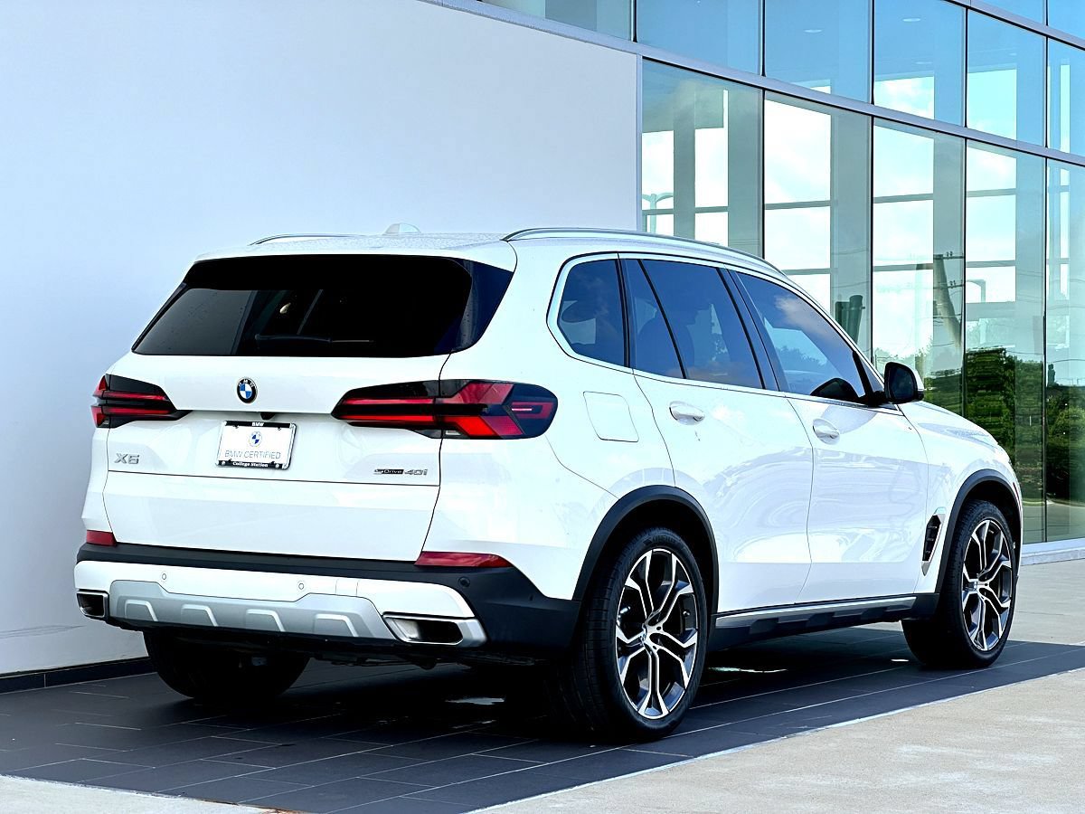 Certified 2024 BMW X5 sDrive40i w/ Parking Assistance Package RWD image 4