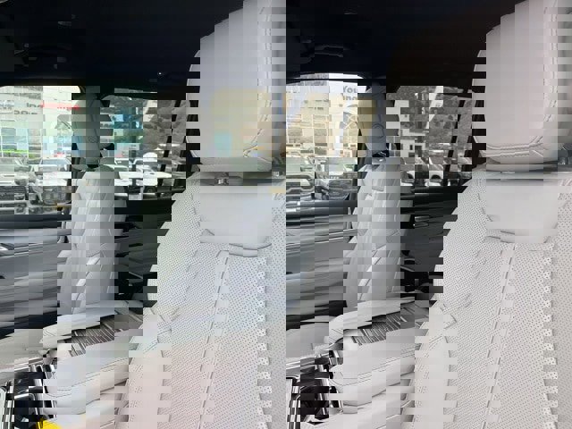 New 2026 Jeep Grand Wagoneer 4WD image 16