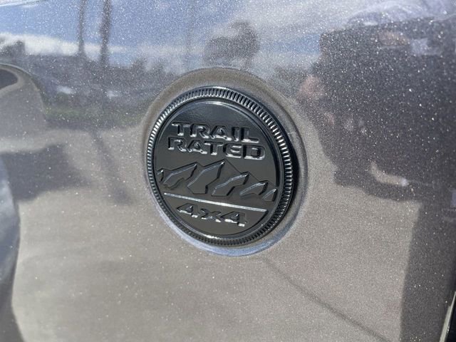 Used 2021 Jeep Wrangler Unlimited Sahara AWD/4WD image 32