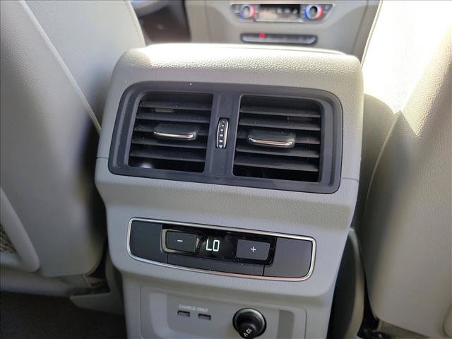 Used 2024 Audi Q5 2.0T Premium Plus w/ Premium Plus Package AWD/4WD image 14