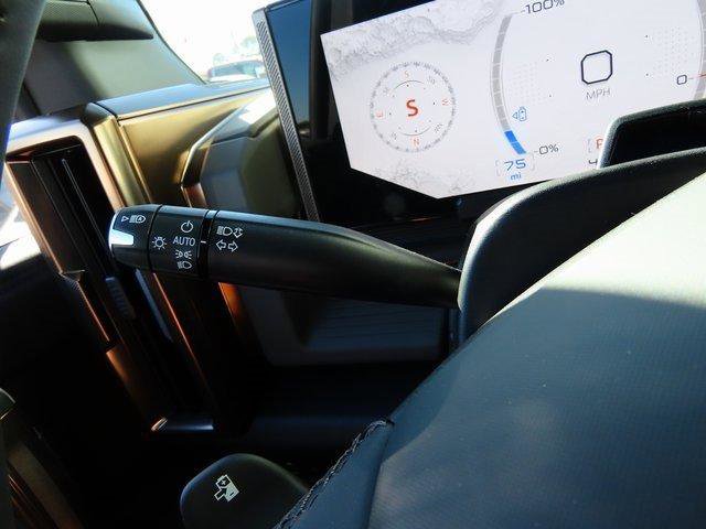 New 2025 GMC Hummer EV 3X w/ Battery Pack, 24 Module Pack image 37