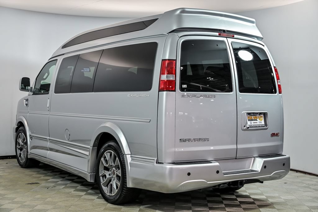 New 2026 GMC Savana 2500 w/ Driver Convenience Package RWD image 4
