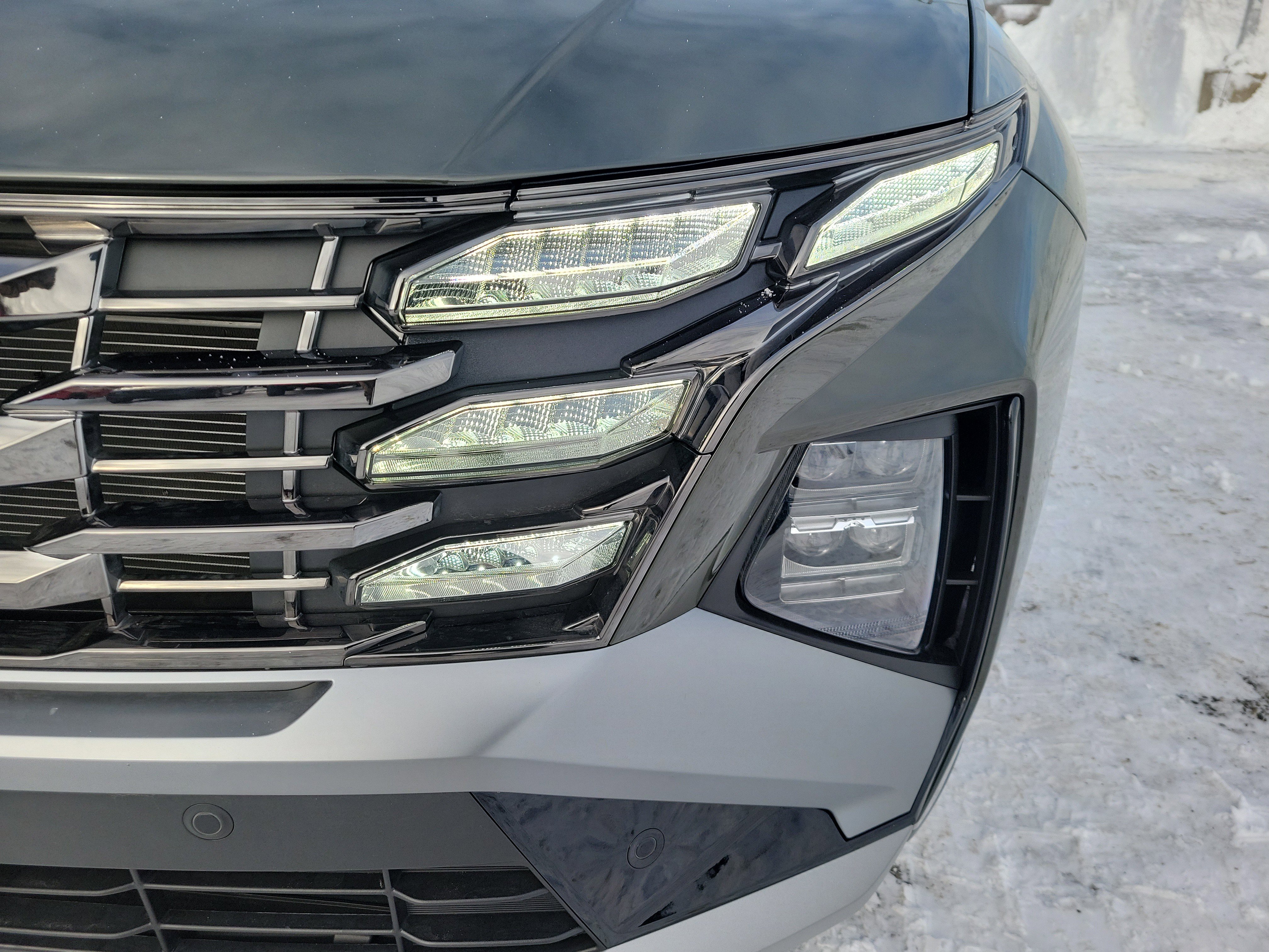 Used 2025 Hyundai Tucson Limited image 9