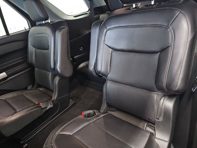 Certified 2023 Ford Explorer Limited w/ Class IV Trailer Tow Package AWD/4WD image 37