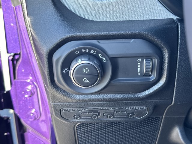 New 2026 Jeep Gladiator Sport AWD/4WD image 26