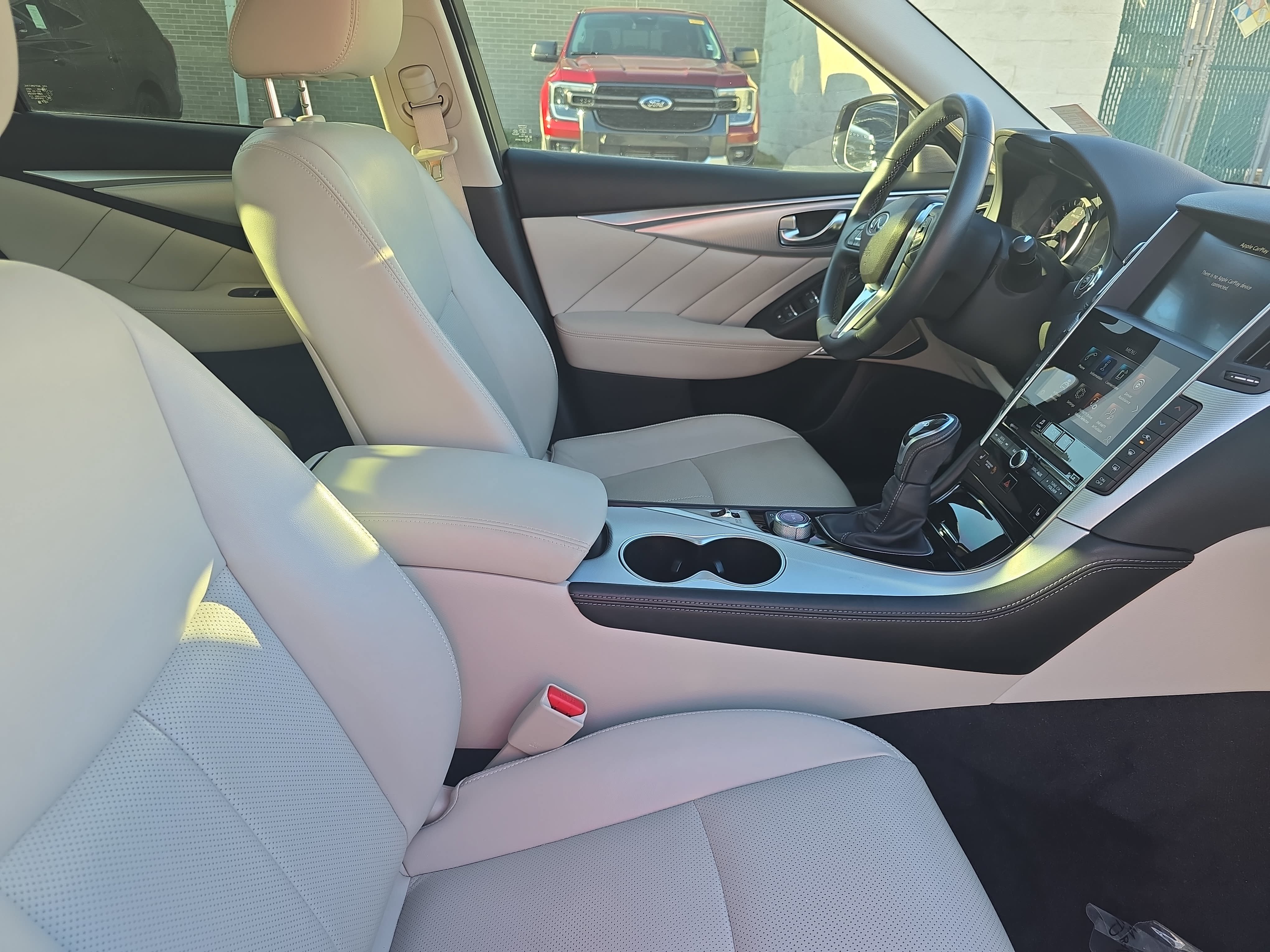 Used 2023 INFINITI Q50 Luxe w/ Cargo Package RWD image 10