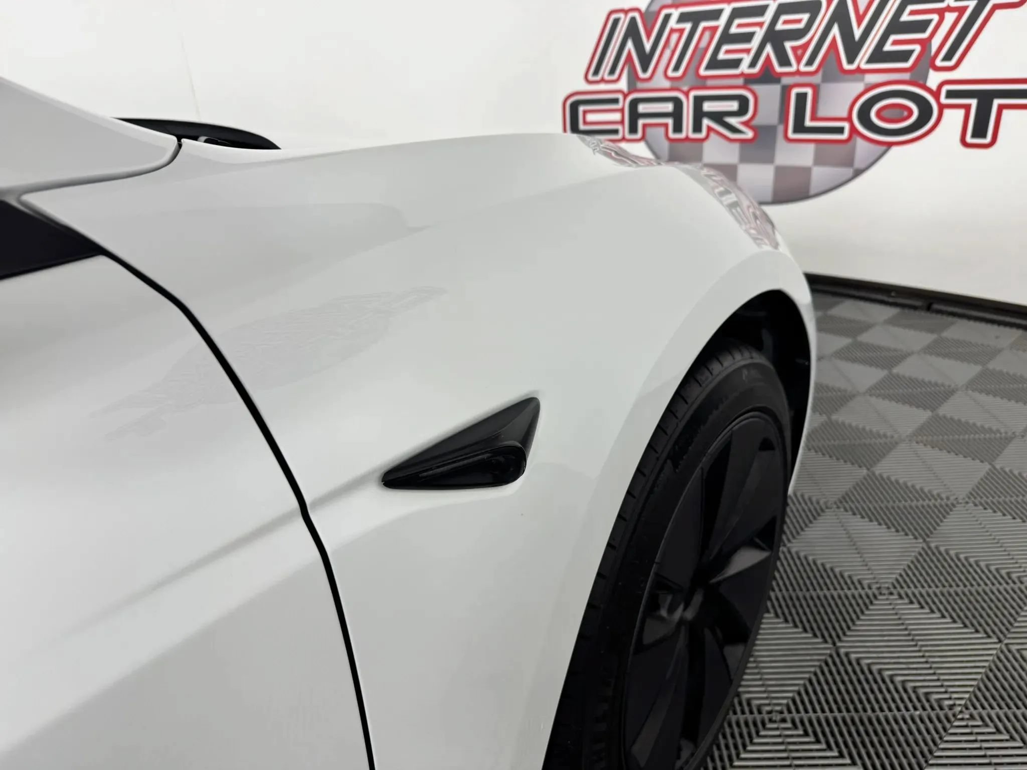 Used 2025 Tesla Model 3 Long Range RWD image 32
