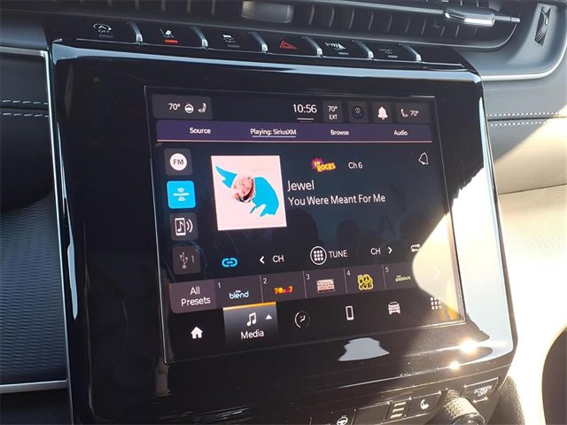 Used 2025 Jeep Grand Cherokee Altitude image 20