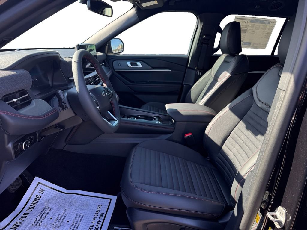 New 2026 Ford Explorer ST-Line w/ ST-Line Street Pack image 11