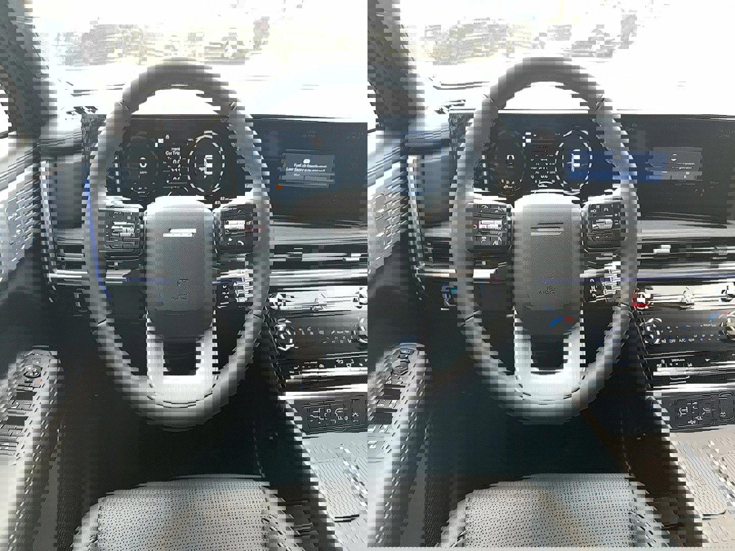 Used 2025 Hyundai Santa Fe Limited image 13