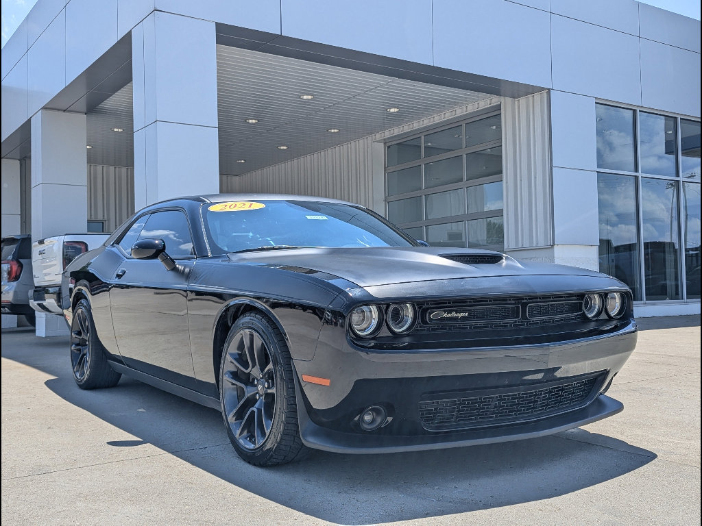 Used 2021 Dodge Challenger R/T w/ T/A Package RWD image 5