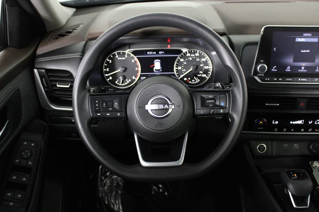 Certified 2023 Nissan Rogue SV image 22