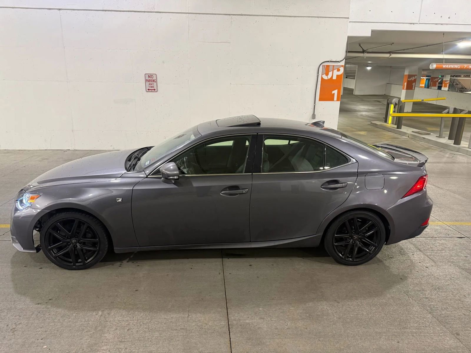 Used 2016 Lexus IS 300 IS 300 Sedan 4D w/ F Sport Package image 4