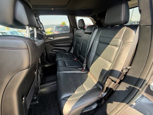 Used 2019 Jeep Grand Cherokee Trailhawk w/ Trailhawk Luxury Group AWD/4WD image 12