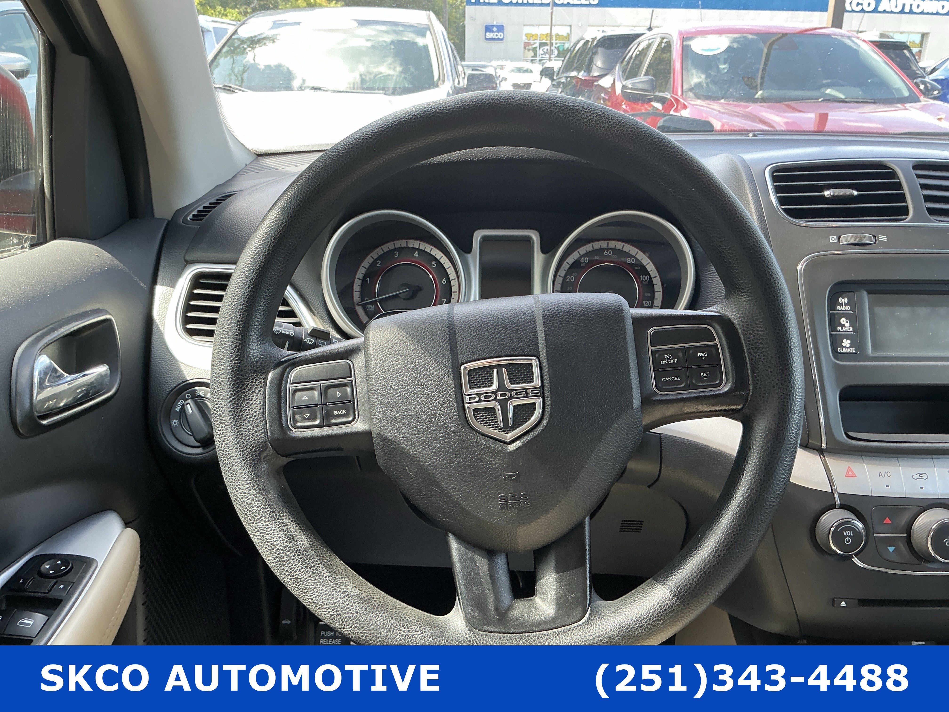 Used 2018 Dodge Journey SE FWD image 18