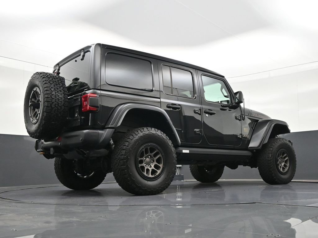 Used 2023 Jeep Wrangler Unlimited Rubicon 392 w/ Xtreme Recon 35" Tire Package AWD/4WD image 27