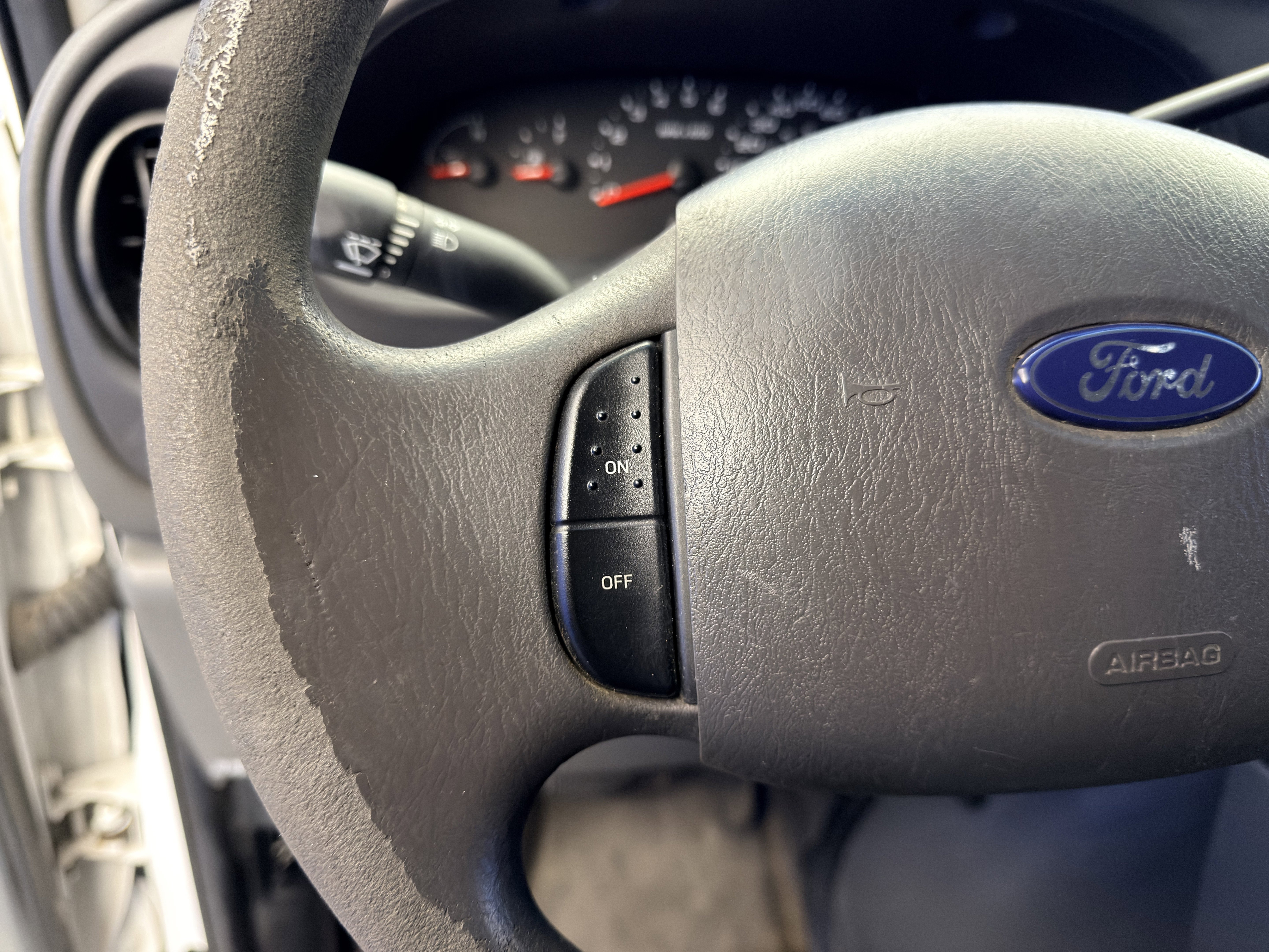 Used 2007 Ford E-250 and Econoline 250 image 15