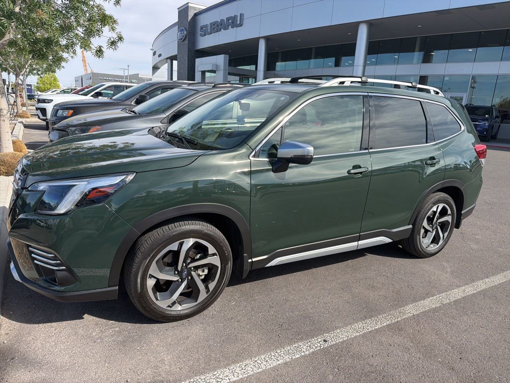 Certified 2024 Subaru Forester Touring AWD/4WD image 30